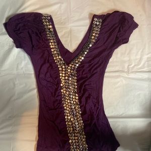 SHIRT PURPLE w/ SULVER STUDS — SIZE M / L